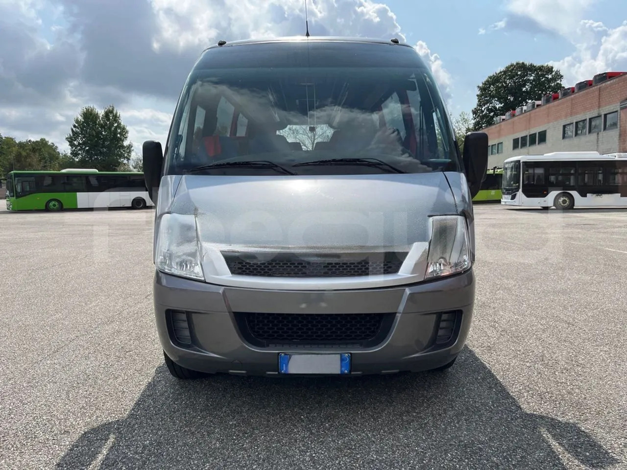 Iveco Daily - Minibuss, Persontransport: bilde 2 Iveco Daily - Minibuss, Persontransport: bilde 2