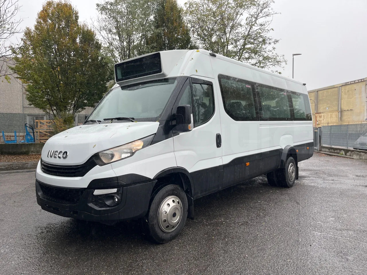 Iveco Daily - Forstadsbus: bilde 4 Iveco Daily - Forstadsbus: bilde 4