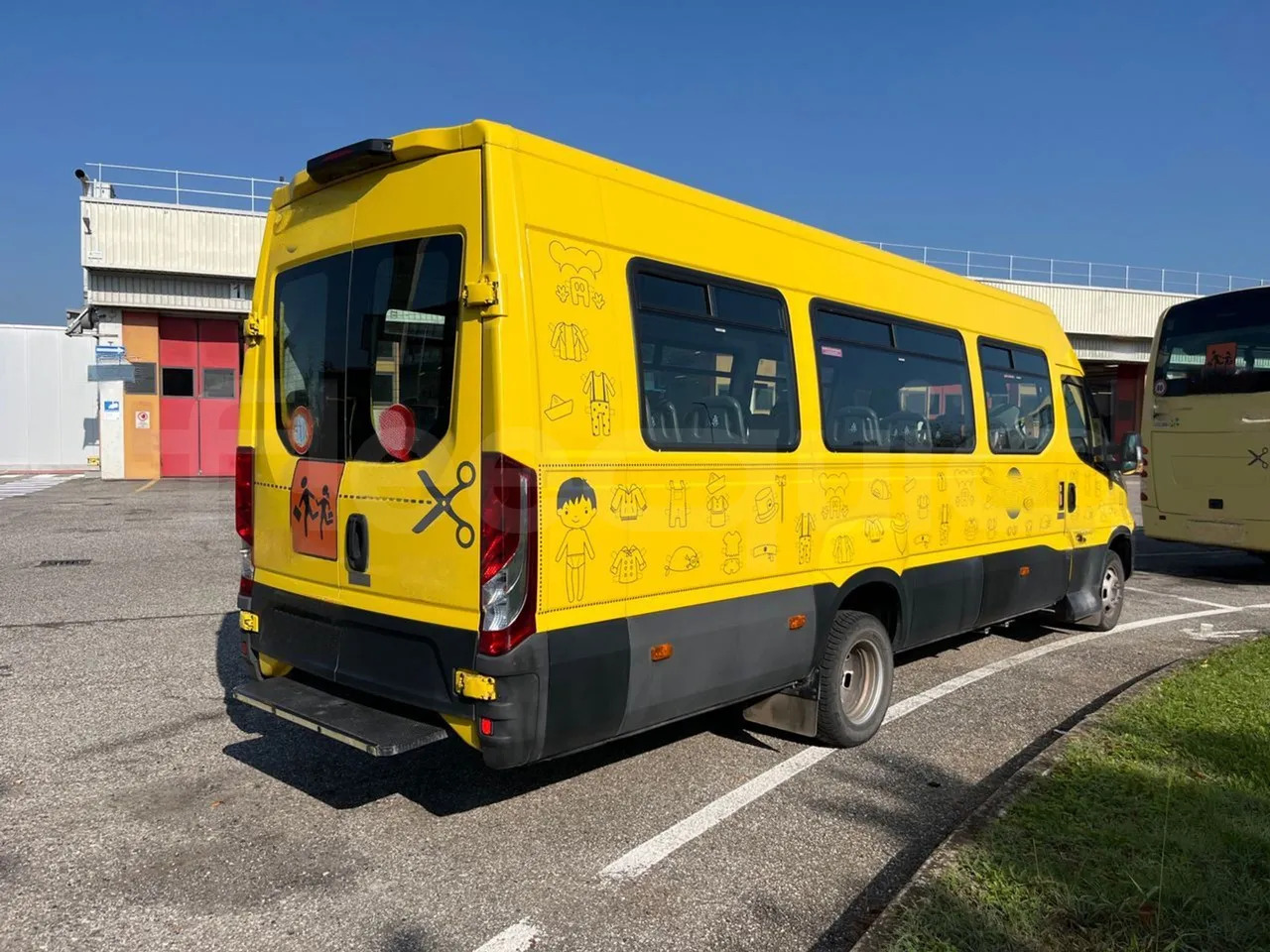 Skolebuss, Minibuss Iveco Daily: bilde 9 Skolebuss, Minibuss Iveco Daily: bilde 9