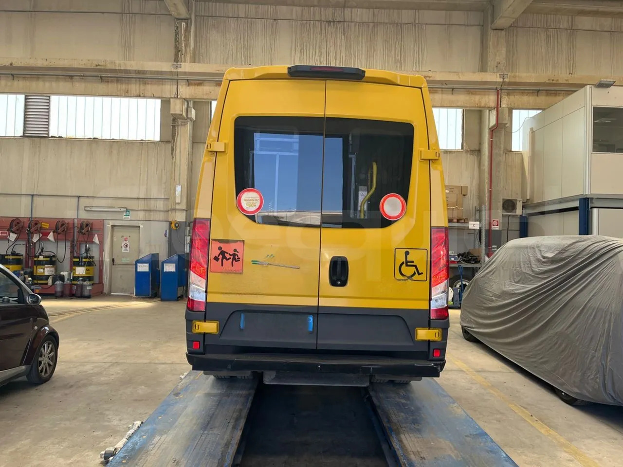 Iveco Daily - Skolebuss: bilde 5 Iveco Daily - Skolebuss: bilde 5