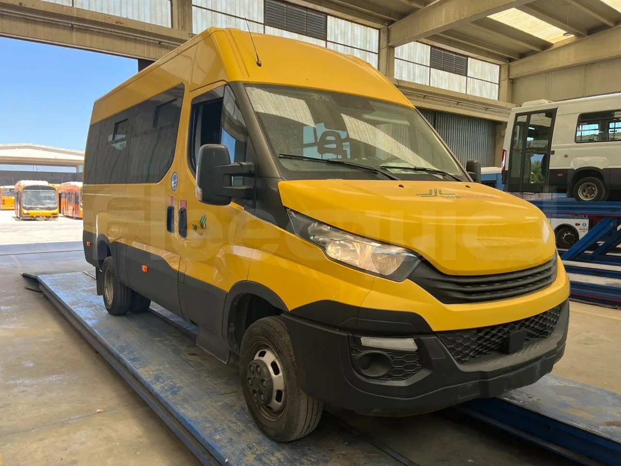Iveco Daily - Skolebuss: bilde 1 Iveco Daily - Skolebuss: bilde 1