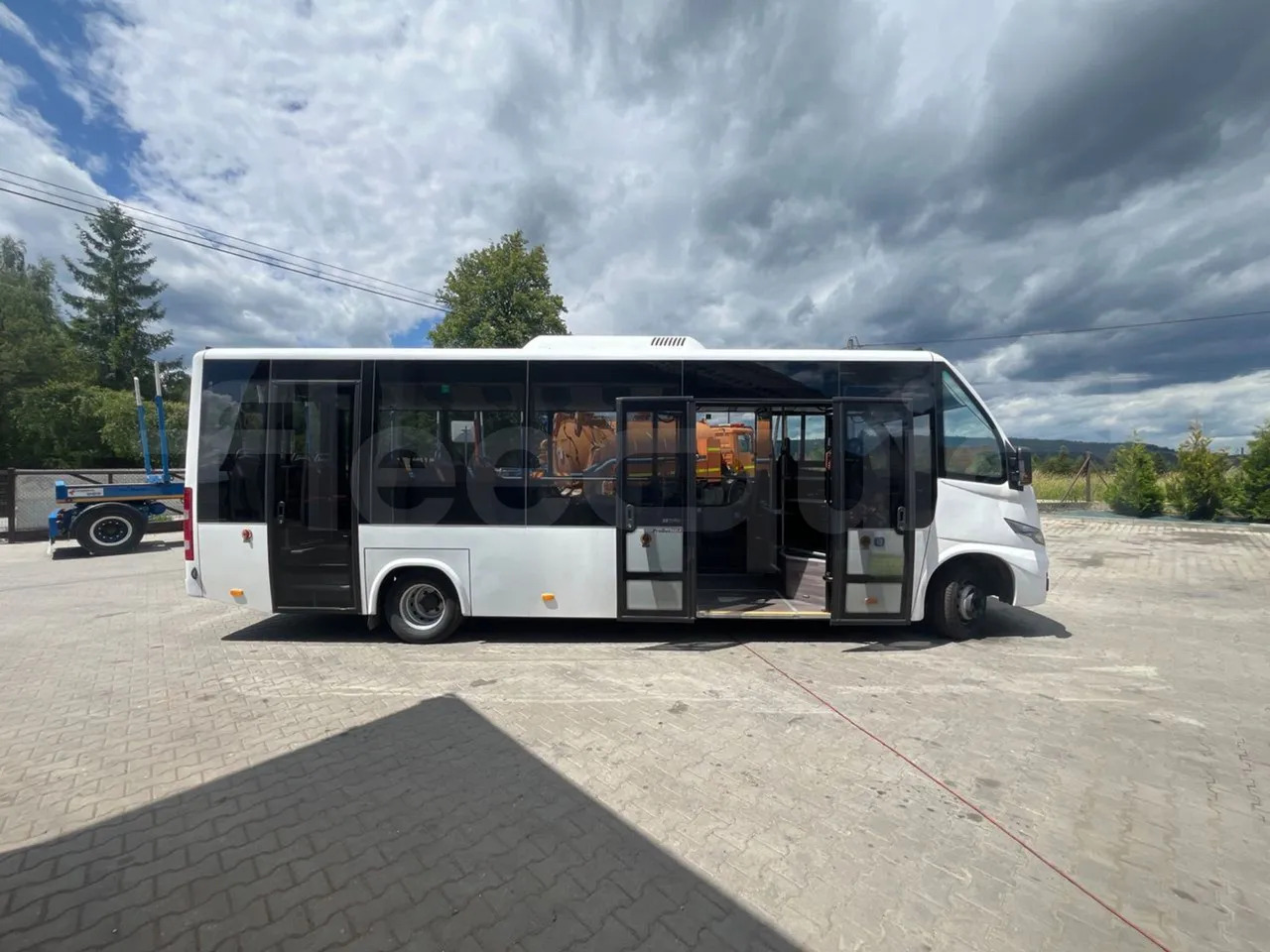 Iveco Daily - Bybuss: bilde 4 Iveco Daily - Bybuss: bilde 4