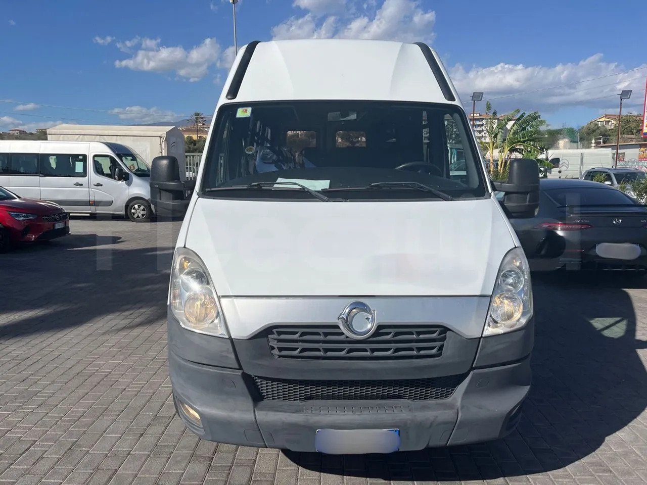 Iveco Daily - Turistbuss: bilde 2 Iveco Daily - Turistbuss: bilde 2