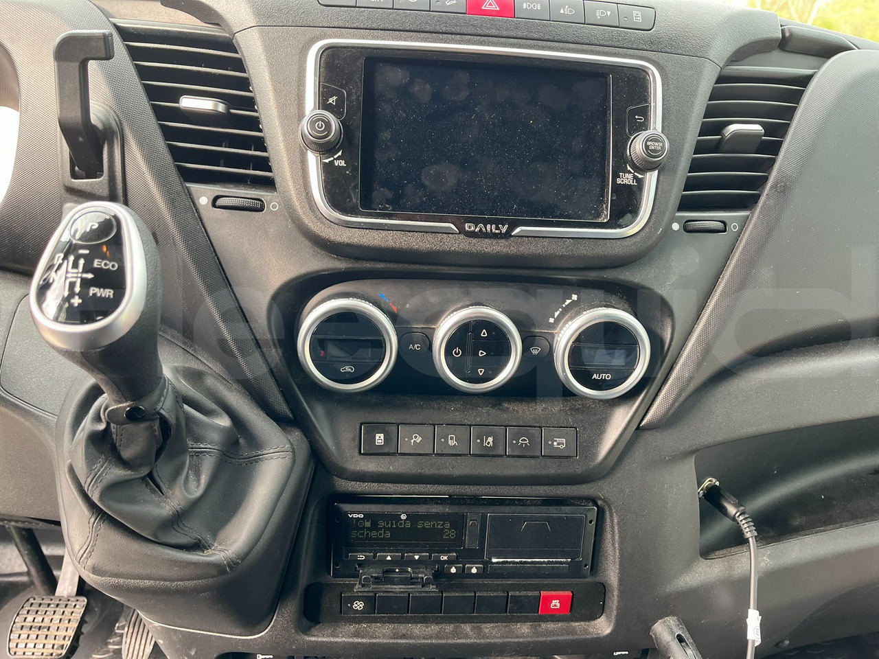 Iveco Daily - Minibuss, Persontransport: bilde 2 Iveco Daily - Minibuss, Persontransport: bilde 2