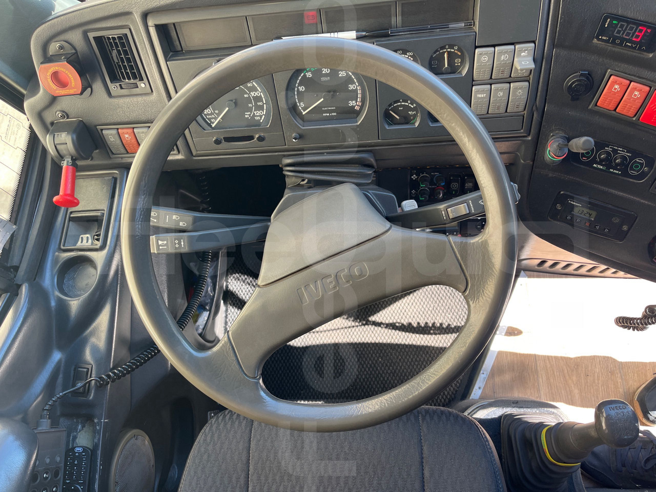 Turistbuss Iveco E24: bilde 19