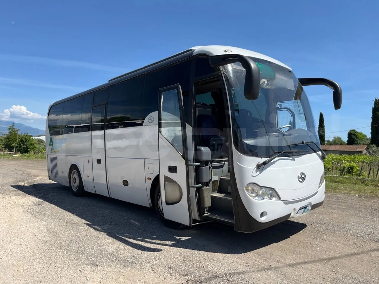 King Long XMQ6900 - Turistbuss: bilde 1 King Long XMQ6900 - Turistbuss: bilde 1