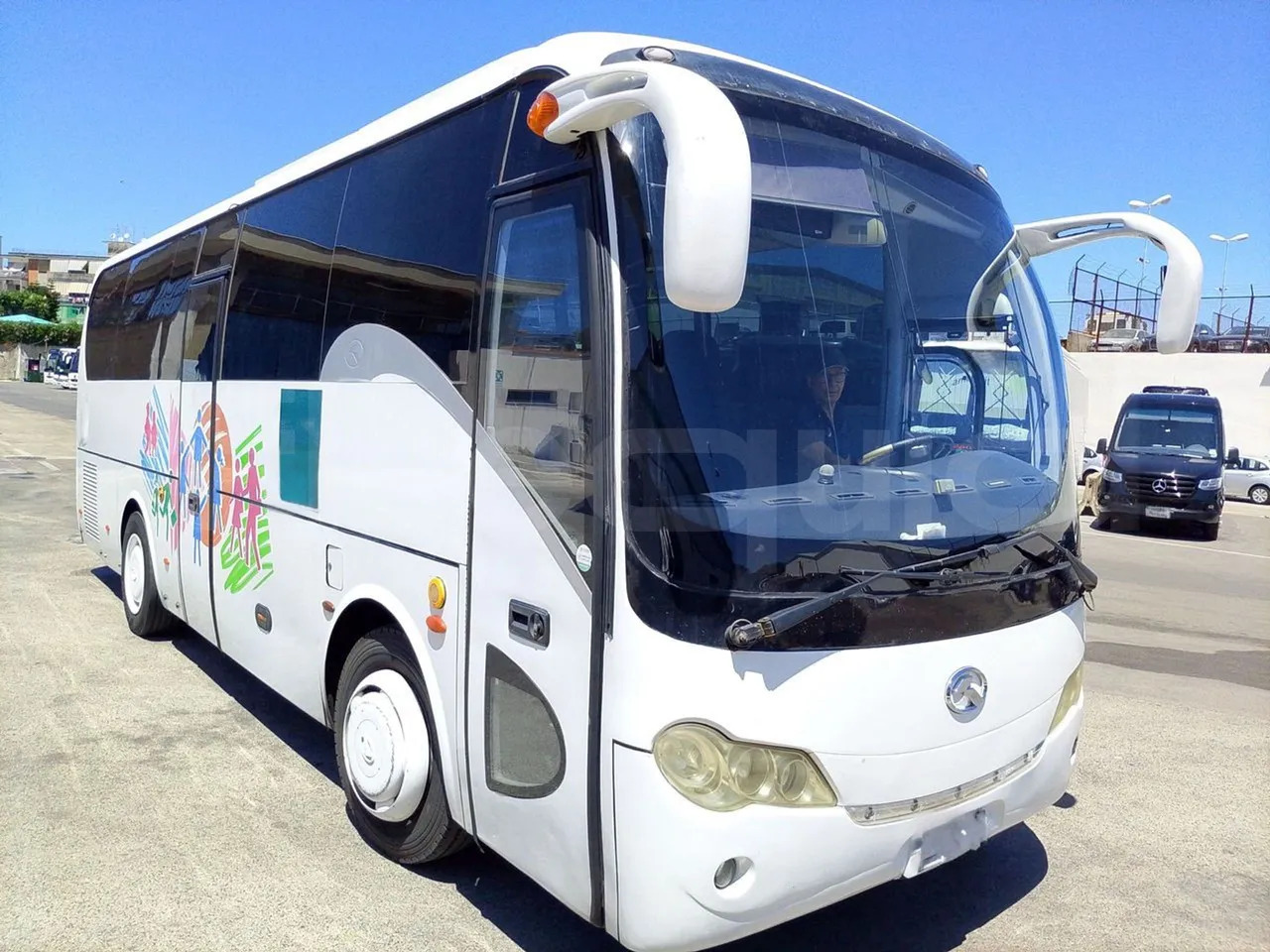 King Long XMQ6900 - Turistbuss: bilde 1 King Long XMQ6900 - Turistbuss: bilde 1