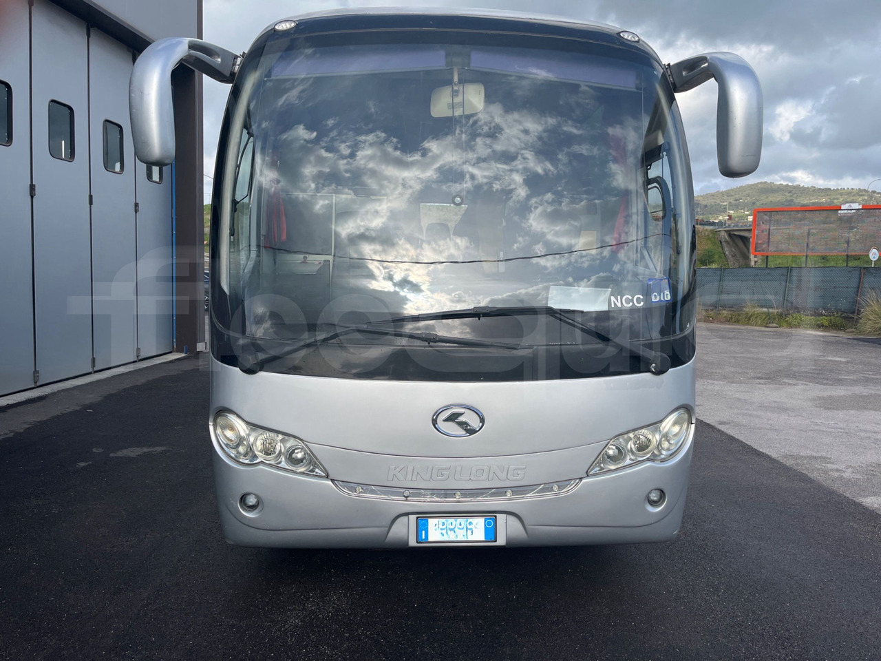 King Long XMQ6900 - Turistbuss: bilde 2 King Long XMQ6900 - Turistbuss: bilde 2