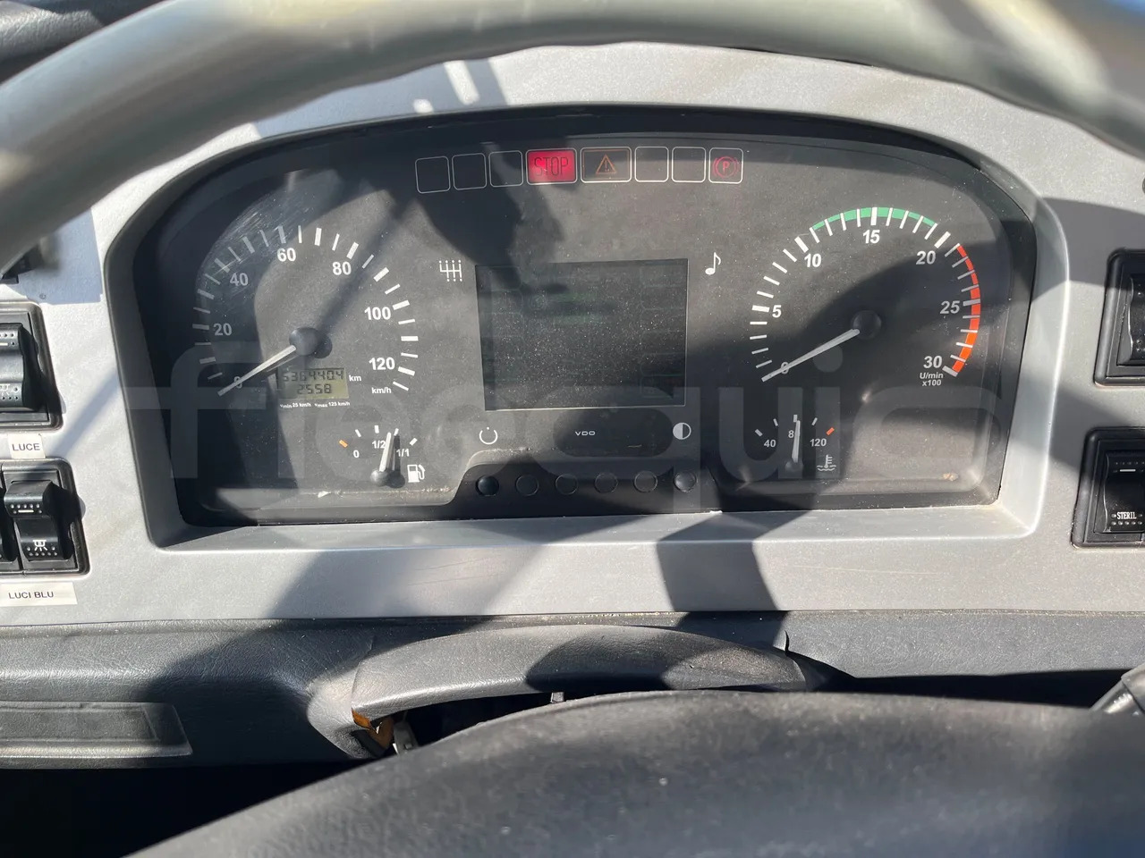 King Long XMQ6996 - Turistbuss: bilde 3 King Long XMQ6996 - Turistbuss: bilde 3