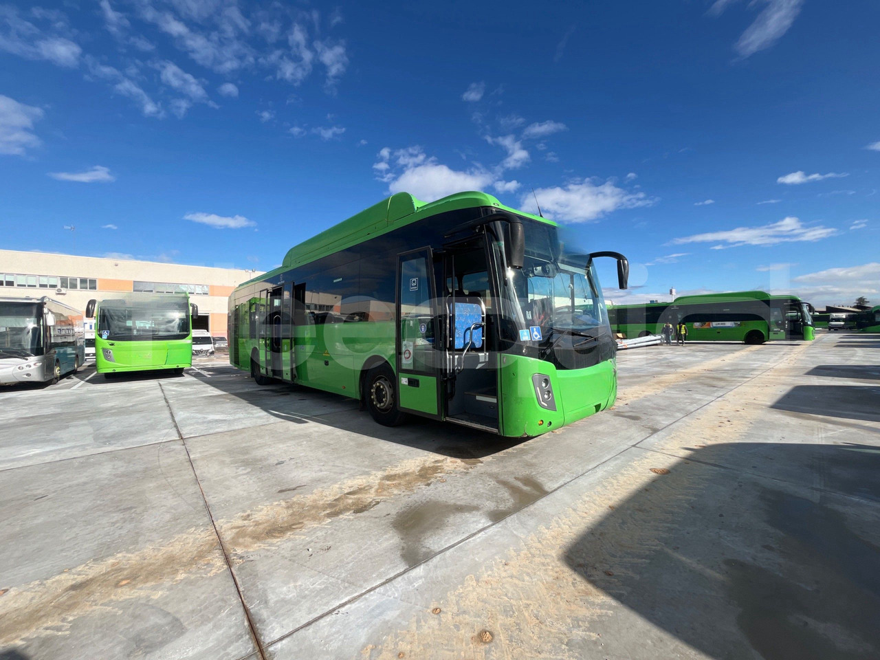 Man Castrosua - Forstadsbus: bilde 1 Man Castrosua - Forstadsbus: bilde 1