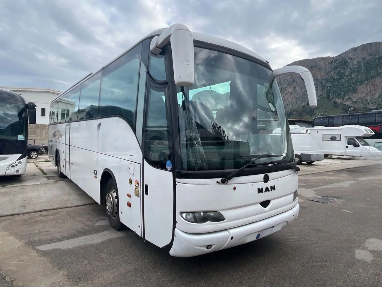 Man Noge - Turistbuss: bilde 1 Man Noge - Turistbuss: bilde 1