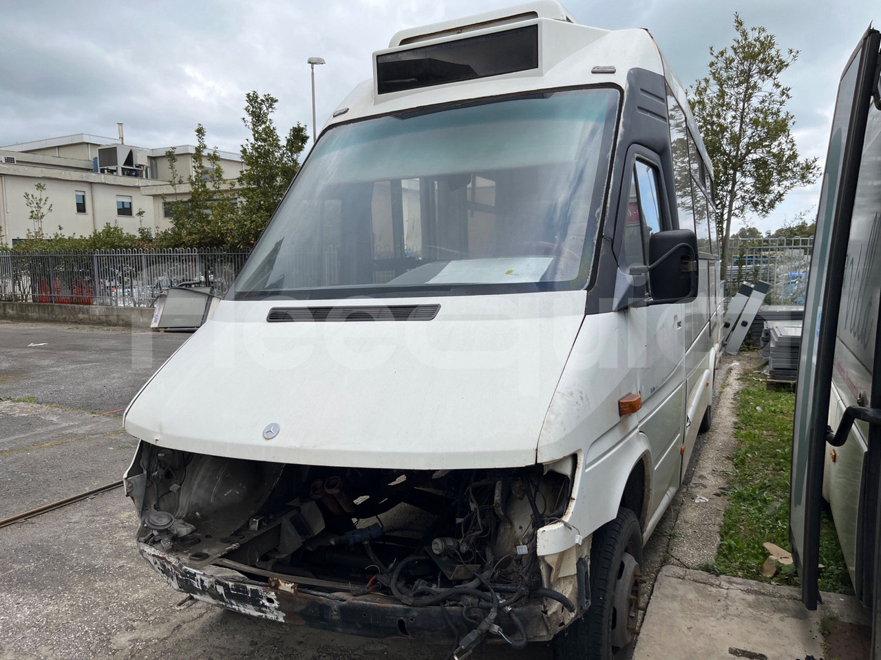 Mercedes-Benz 414T - Minibuss, Persontransport: bilde 3 Mercedes-Benz 414T - Minibuss, Persontransport: bilde 3