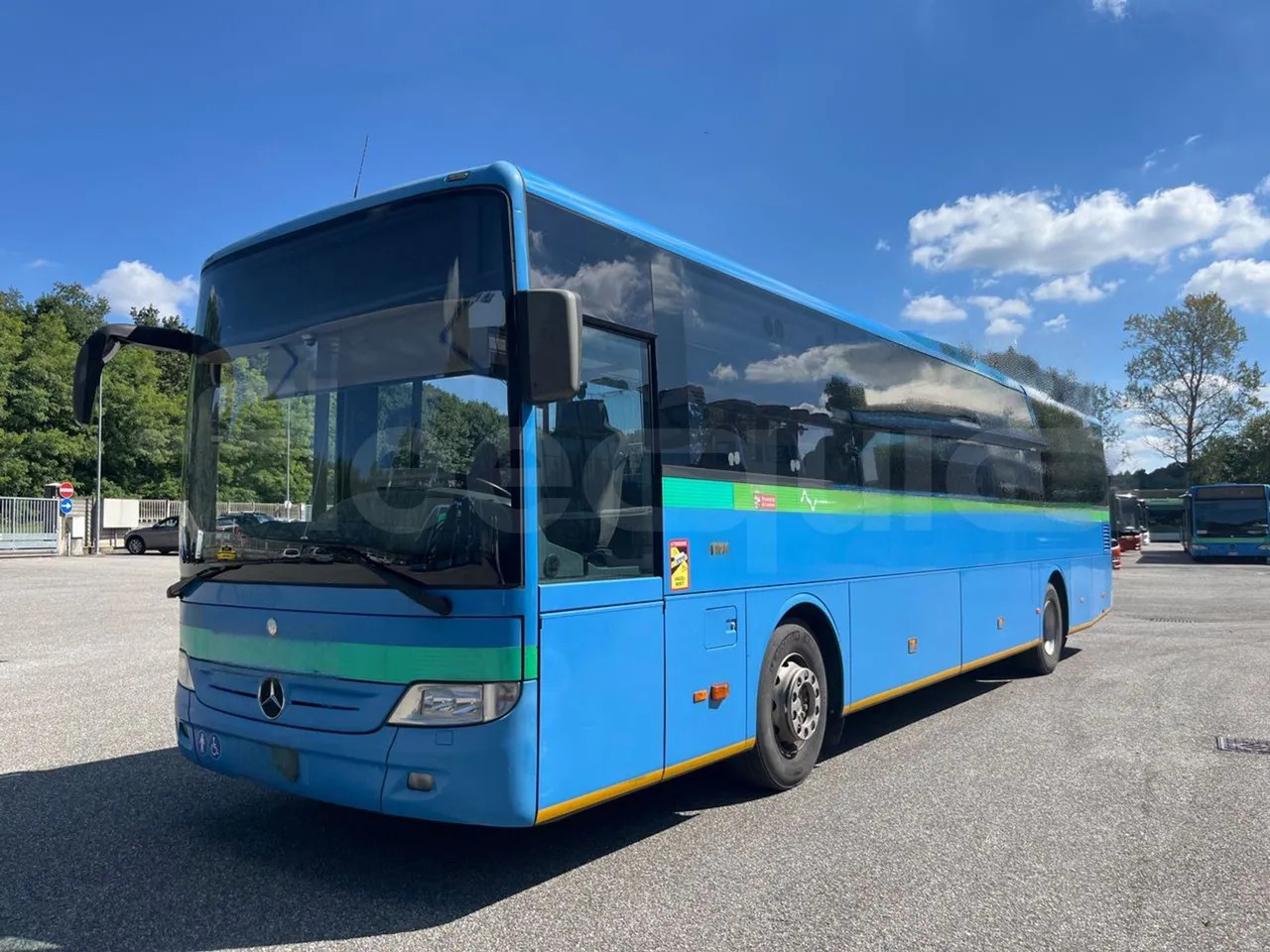 Mercedes-Benz Integro - Forstadsbus: bilde 4 Mercedes-Benz Integro - Forstadsbus: bilde 4
