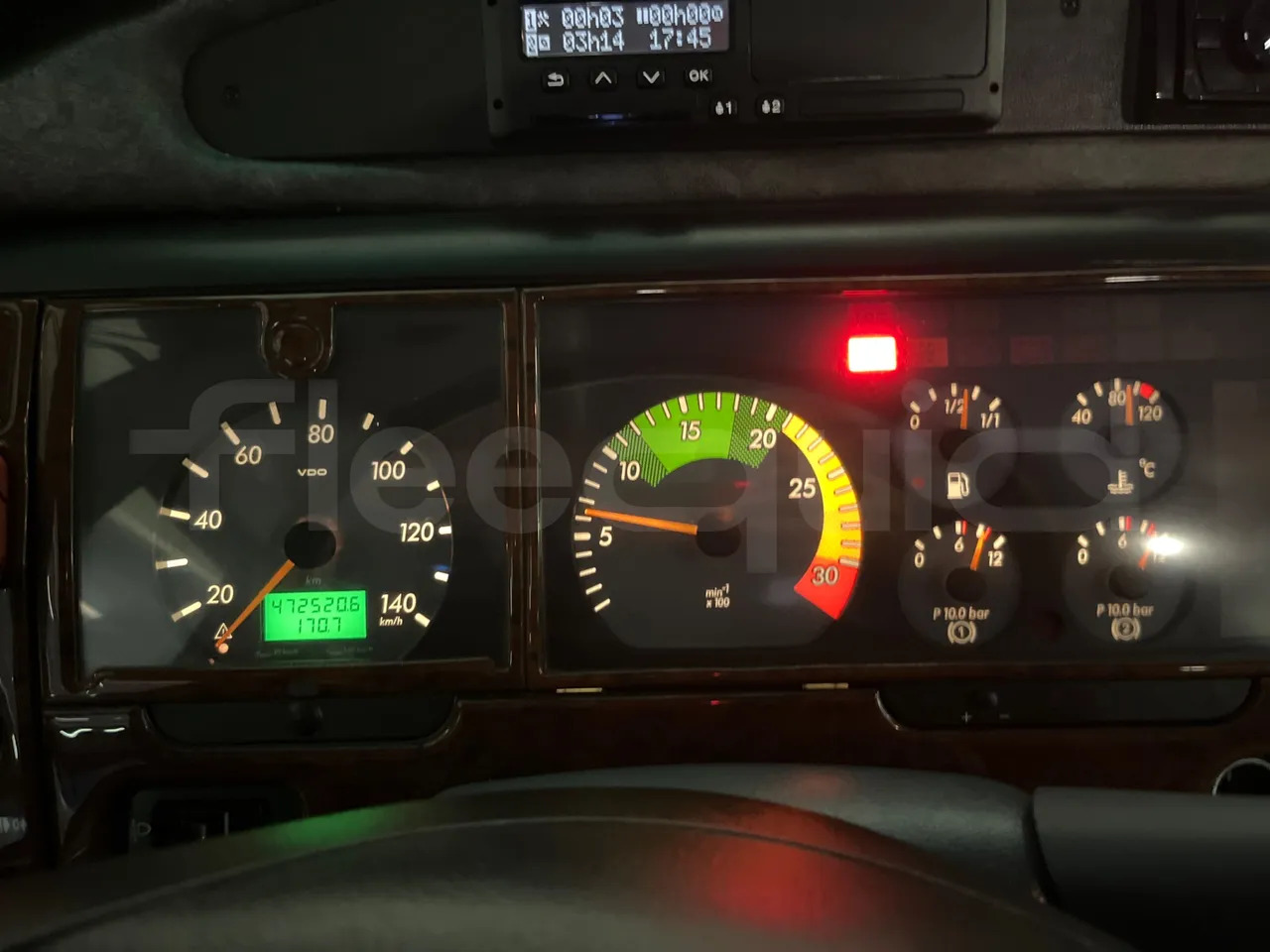 Mercedes-Benz MB 818 S - Turistbuss: bilde 3 Mercedes-Benz MB 818 S - Turistbuss: bilde 3