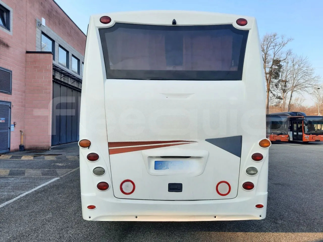 Mercedes-Benz MB1022 - Turistbuss: bilde 5 Mercedes-Benz MB1022 - Turistbuss: bilde 5