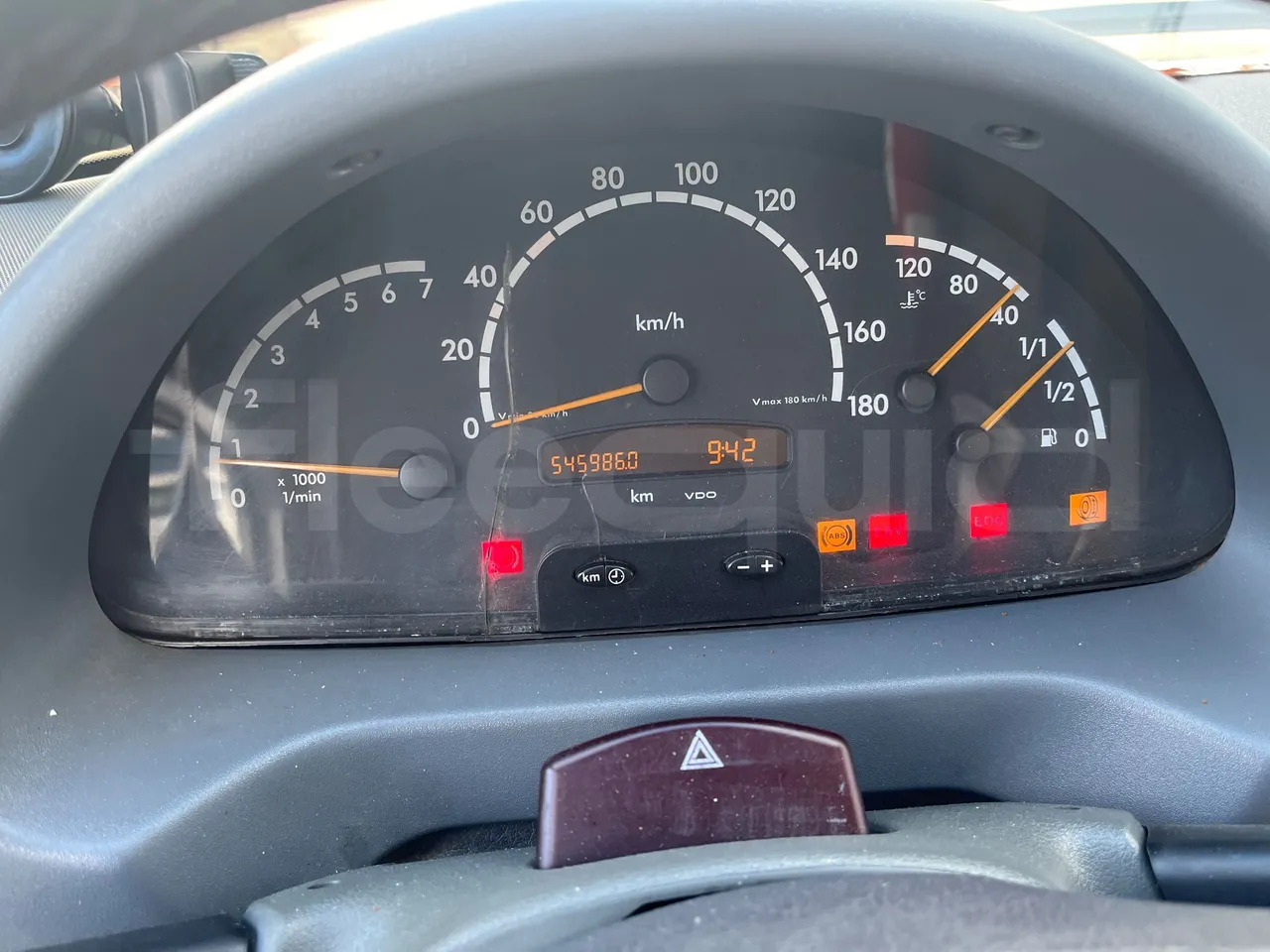 Mercedes-Benz Sprinter - Forstadsbus: bilde 3 Mercedes-Benz Sprinter - Forstadsbus: bilde 3