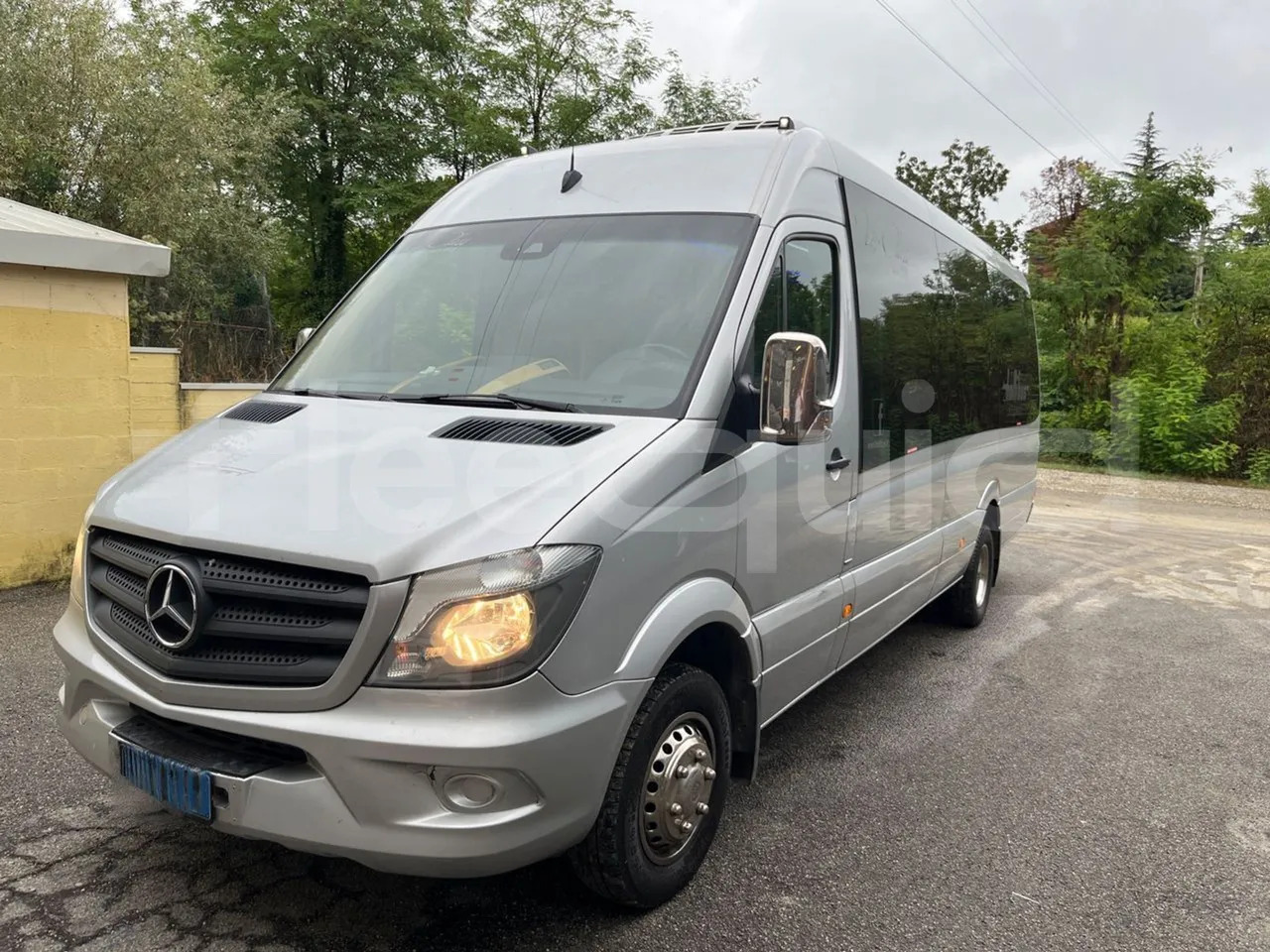 Mercedes-Benz Sprinter - Forstadsbus: bilde 4 Mercedes-Benz Sprinter - Forstadsbus: bilde 4