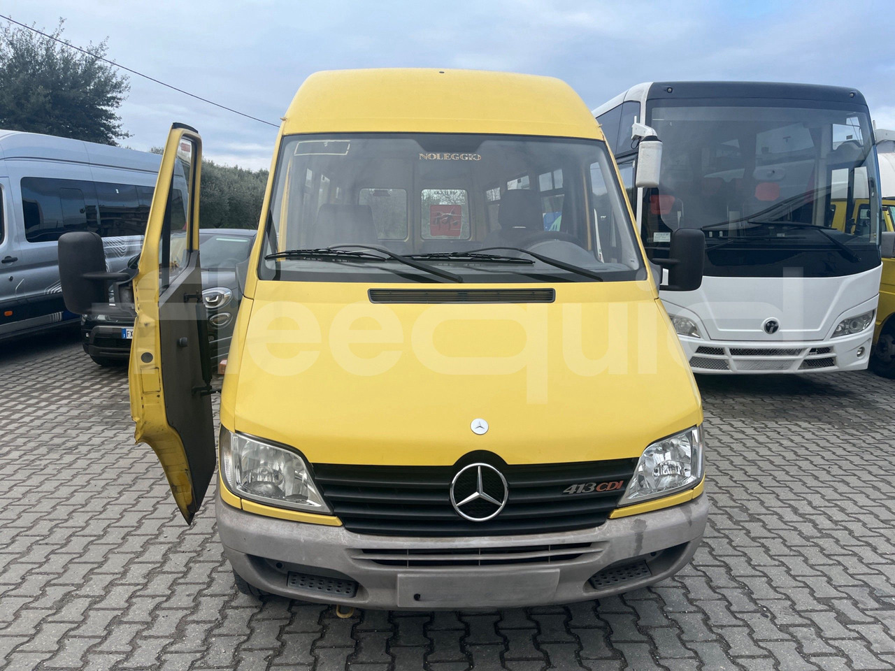 Mercedes-Benz Sprinter - Skolebuss: bilde 2 Mercedes-Benz Sprinter - Skolebuss: bilde 2