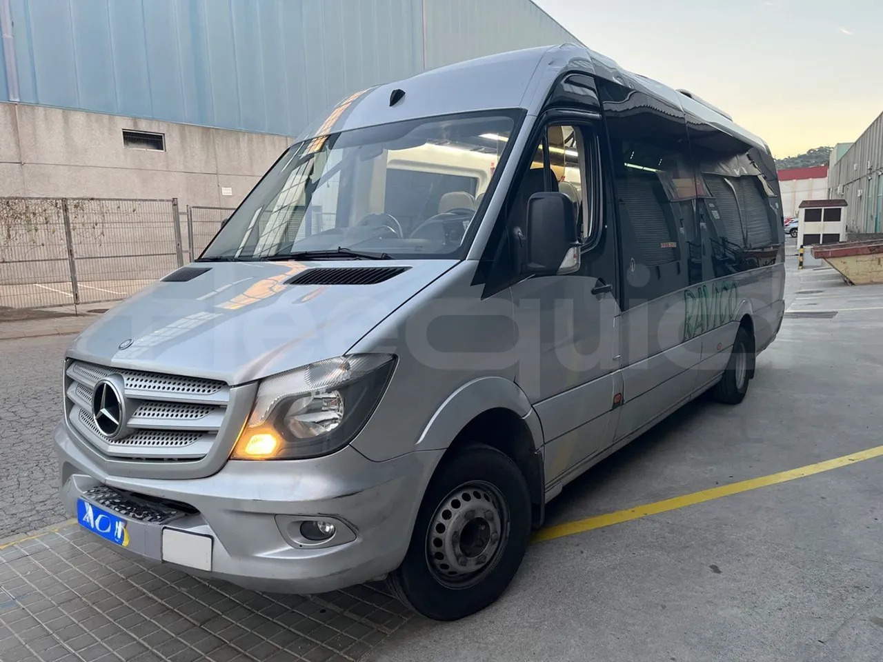 Mercedes-Benz Sprinter - Turistbuss: bilde 4 Mercedes-Benz Sprinter - Turistbuss: bilde 4