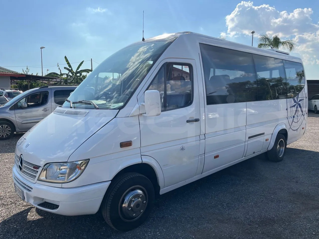 Mercedes-Benz Sprinter - Forstadsbus: bilde 4 Mercedes-Benz Sprinter - Forstadsbus: bilde 4