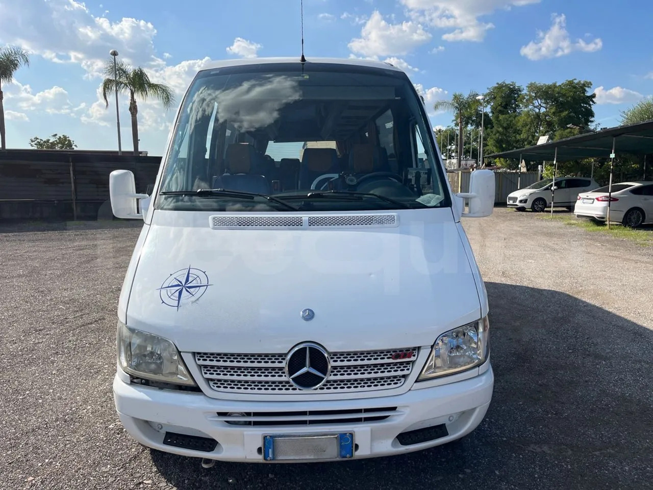 Mercedes-Benz Sprinter - Forstadsbus: bilde 2 Mercedes-Benz Sprinter - Forstadsbus: bilde 2