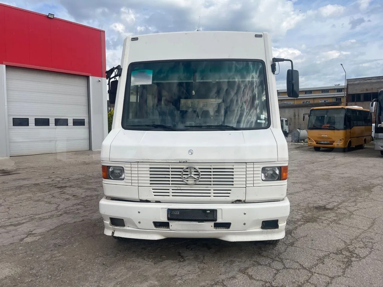 Mercedes-Benz Vario - Minibuss, Persontransport: bilde 1 Mercedes-Benz Vario - Minibuss, Persontransport: bilde 1