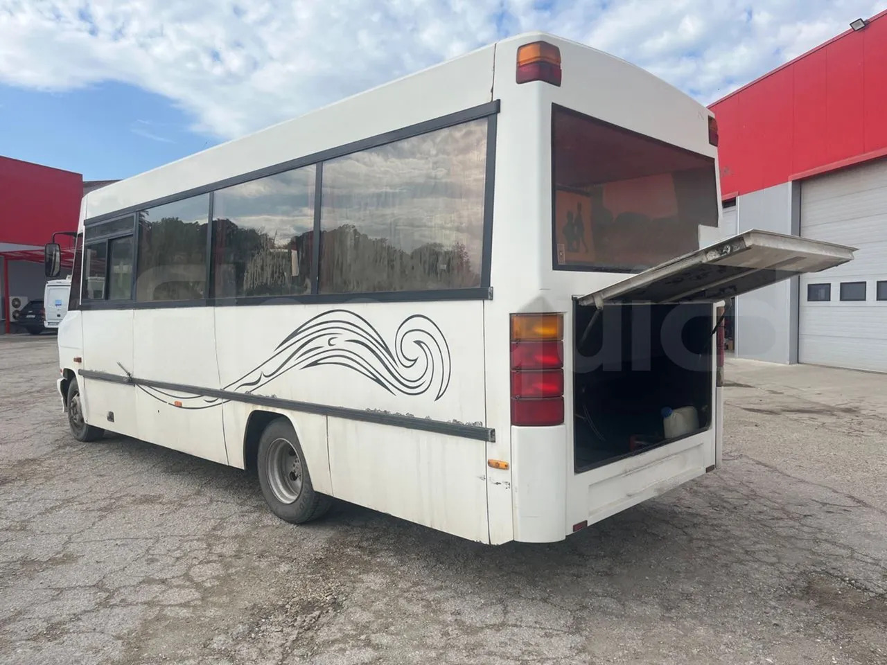 Mercedes-Benz Vario - Forstadsbus: bilde 5 Mercedes-Benz Vario - Forstadsbus: bilde 5