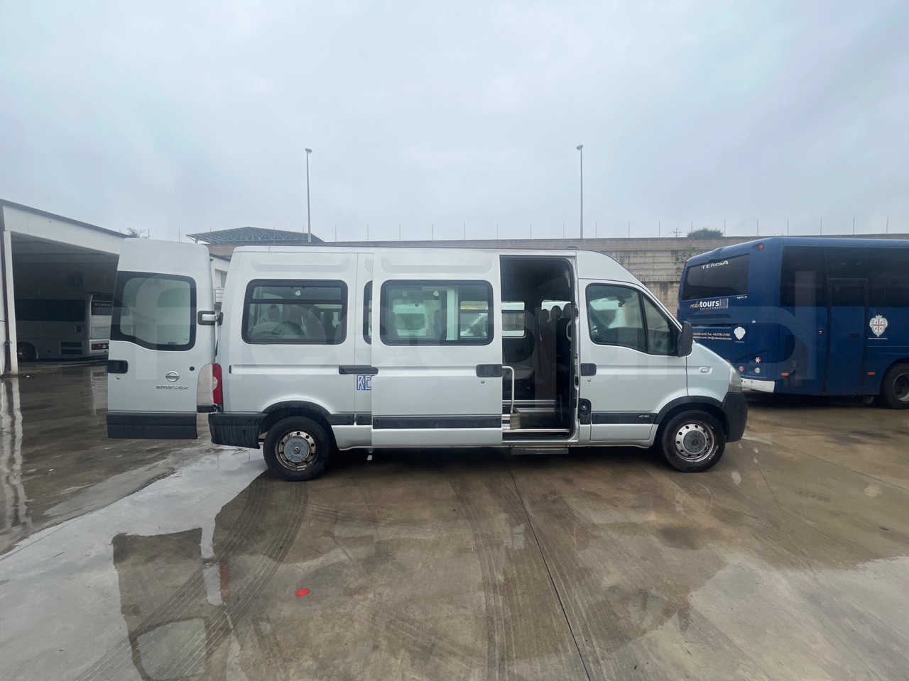 Nissan Interstar - Minibuss, Persontransport: bilde 4 Nissan Interstar - Minibuss, Persontransport: bilde 4