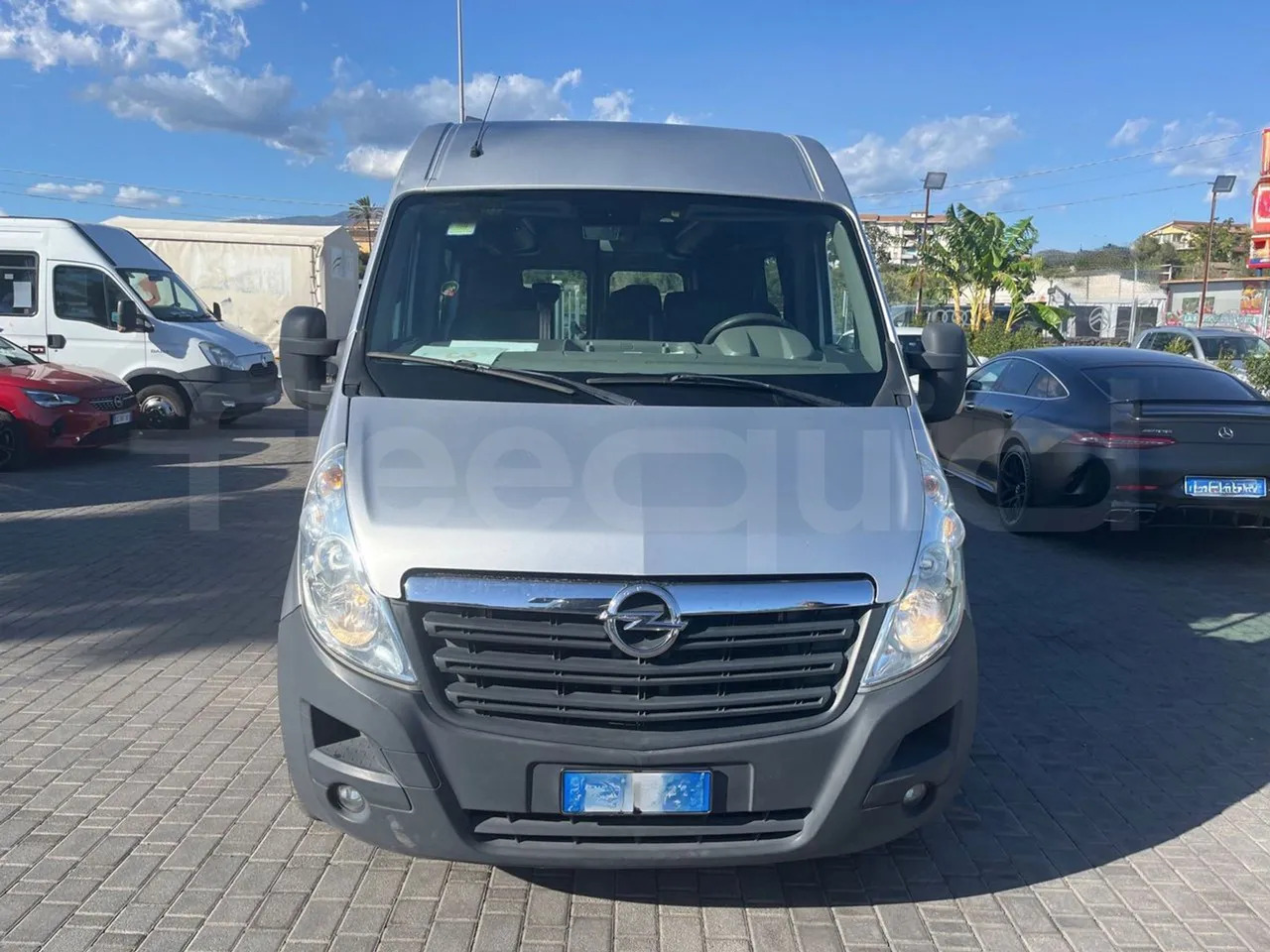 Opel Movano - Forstadsbus: bilde 2 Opel Movano - Forstadsbus: bilde 2