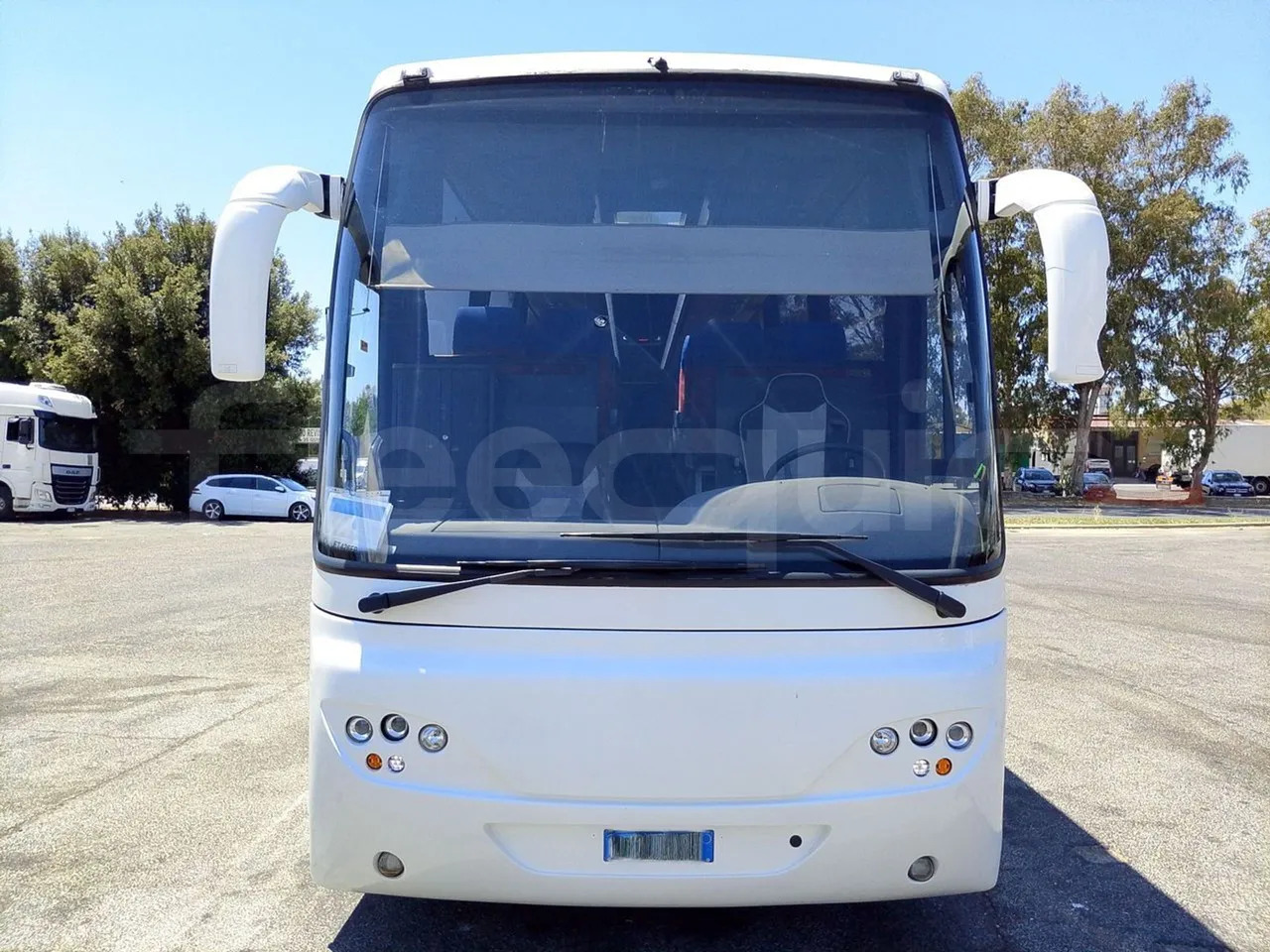 Scania KIB-LIB - Turistbuss: bilde 2 Scania KIB-LIB - Turistbuss: bilde 2