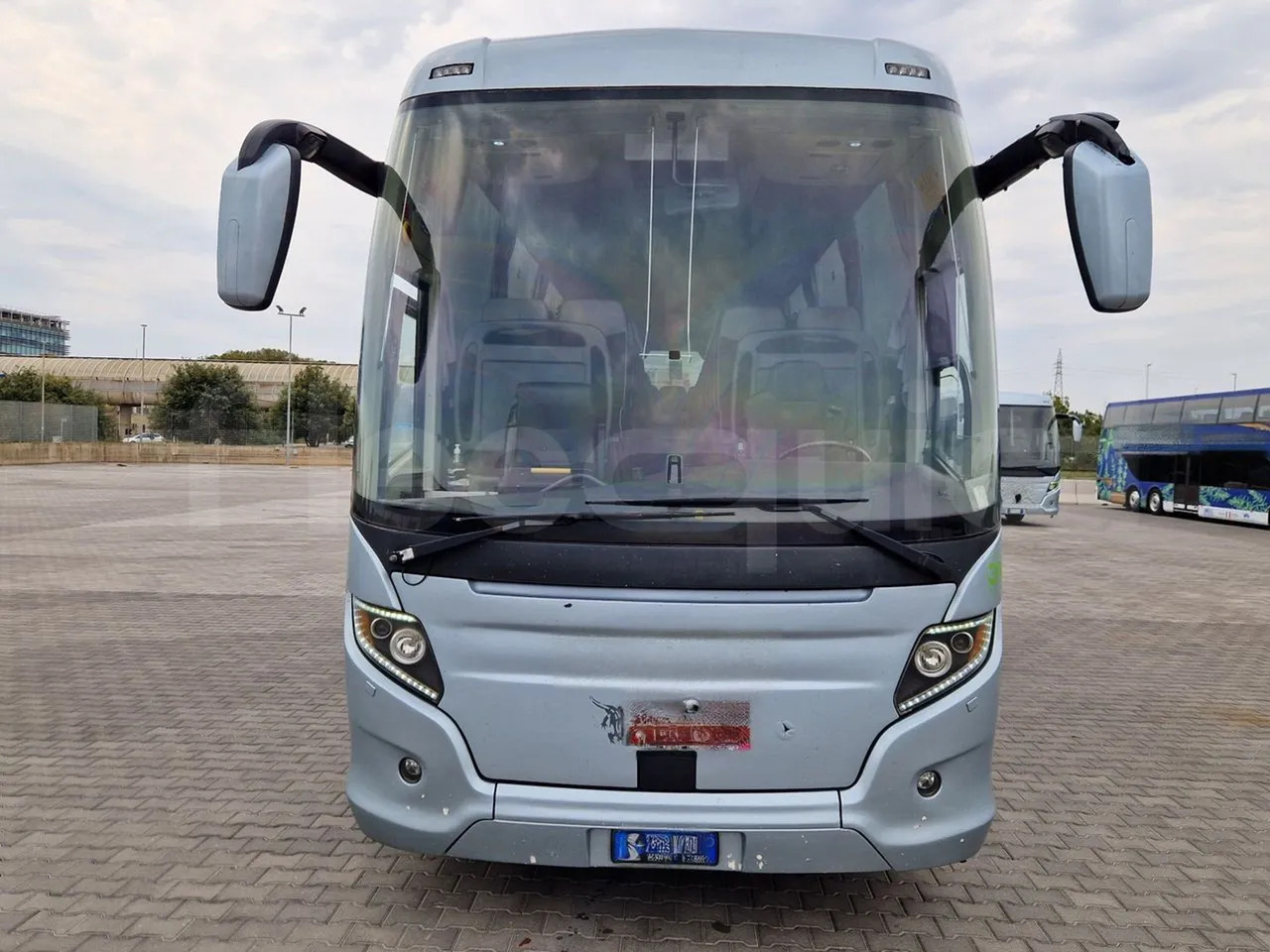 Scania Touring HD - Turistbuss: bilde 2 Scania Touring HD - Turistbuss: bilde 2