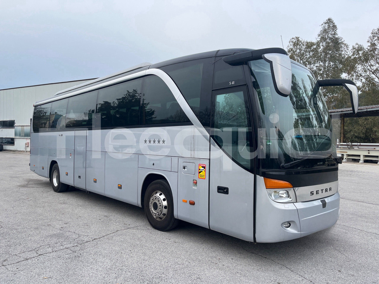 Setra S415 - Turistbuss: bilde 1 Setra S415 - Turistbuss: bilde 1