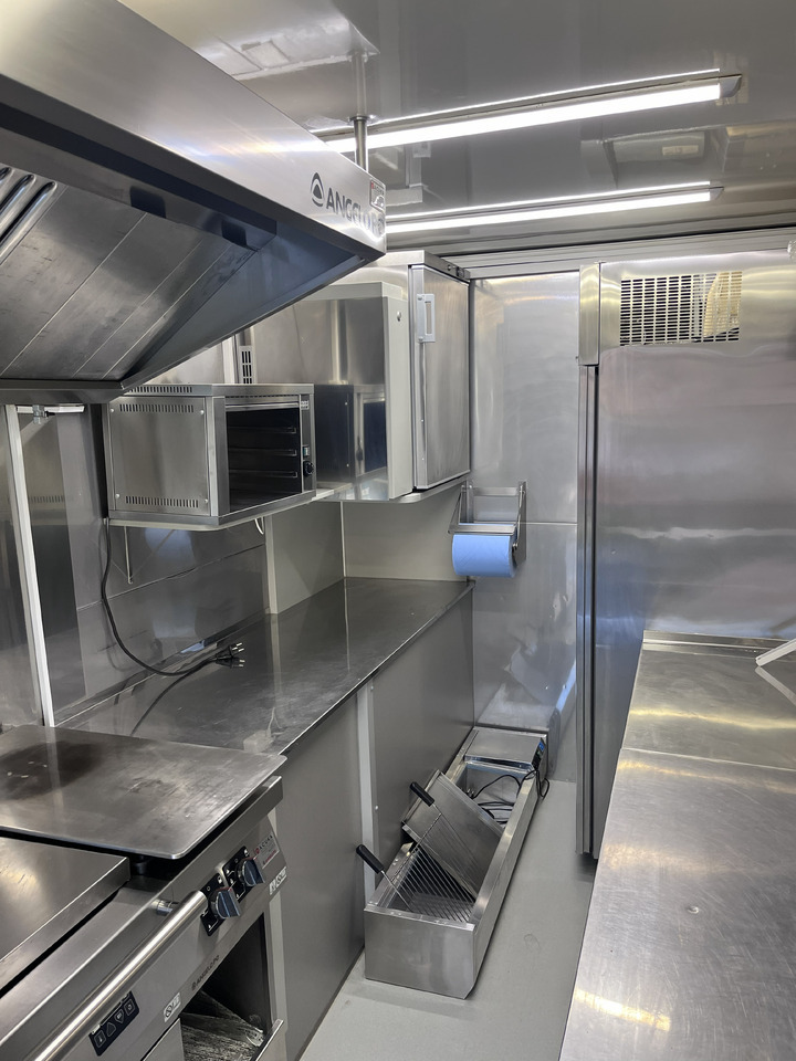 FOOD TRUCK - Nadgradnja s kuhinjsko opremo: ANGELO PO - Volkswagen Crafter - Varebil: bilde 3 FOOD TRUCK - Nadgradnja s kuhinjsko opremo: ANGELO PO - Volkswagen Crafter - Varebil: bilde 3