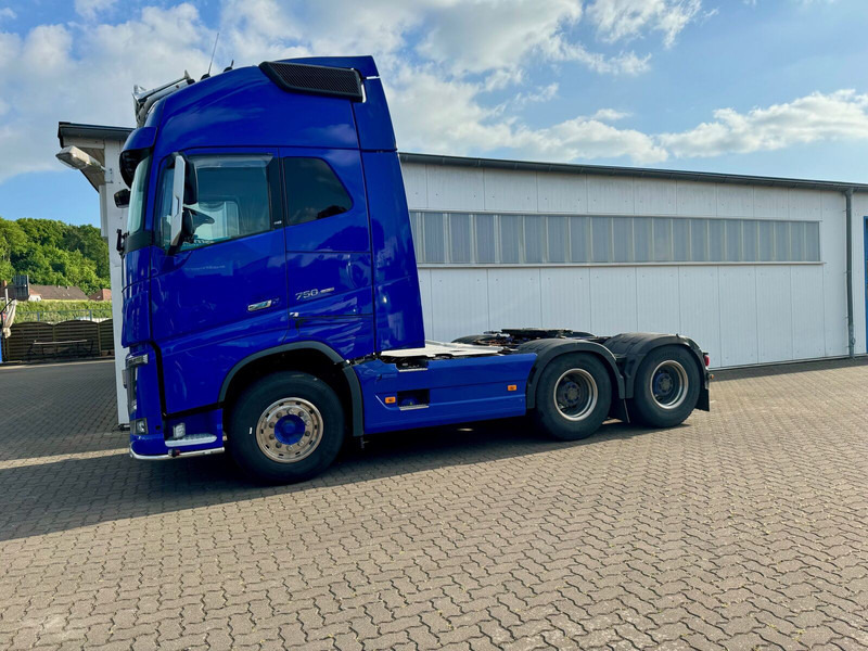 Trekkvogn Volvo FH-16-750 SZM 6x4 Retarder TÜV 09.2026: bilde 8