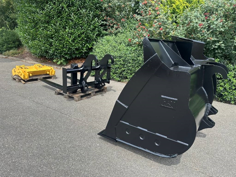 Cat 938M Fusion coupler, Bucket, Forks - Hurtigkobling for Bygg og anlegg: bilde 3 Cat 938M Fusion coupler, Bucket, Forks - Hurtigkobling for Bygg og anlegg: bilde 3