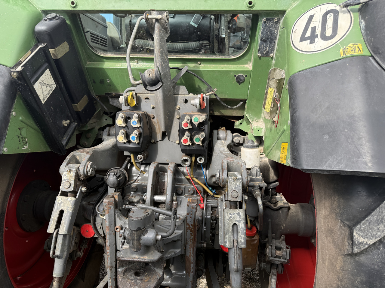 Fendt 415 TMS - Traktor: bilde 5 Fendt 415 TMS - Traktor: bilde 5