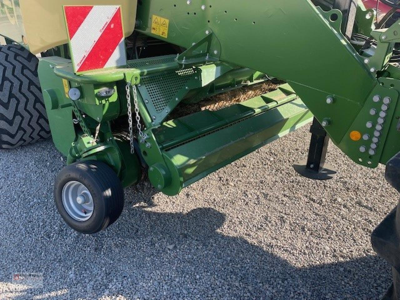 Krone BIGPACK 1270 XC - Firkantpresse: bilde 2 Krone BIGPACK 1270 XC - Firkantpresse: bilde 2