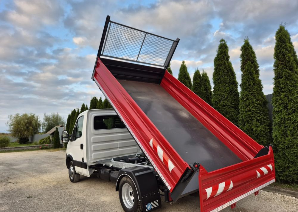 Iveco 35C13 130KM - Varebil med tipp: bilde 3 Iveco 35C13 130KM - Varebil med tipp: bilde 3