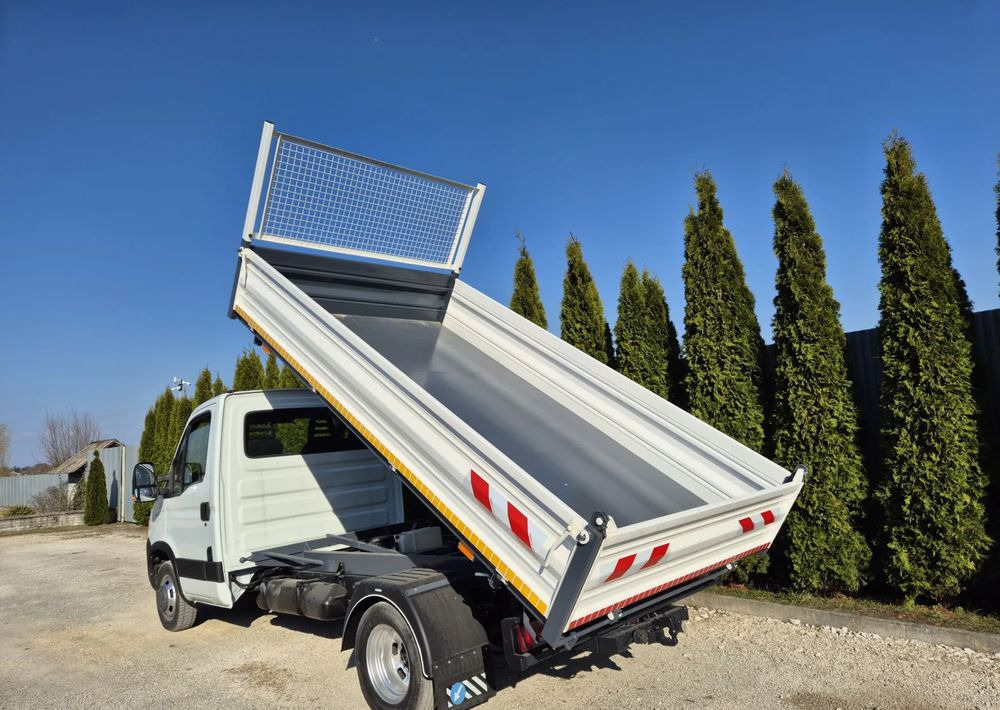 Iveco 35c15 3.0 150KM - Varebil med tipp: bilde 3 Iveco 35c15 3.0 150KM - Varebil med tipp: bilde 3