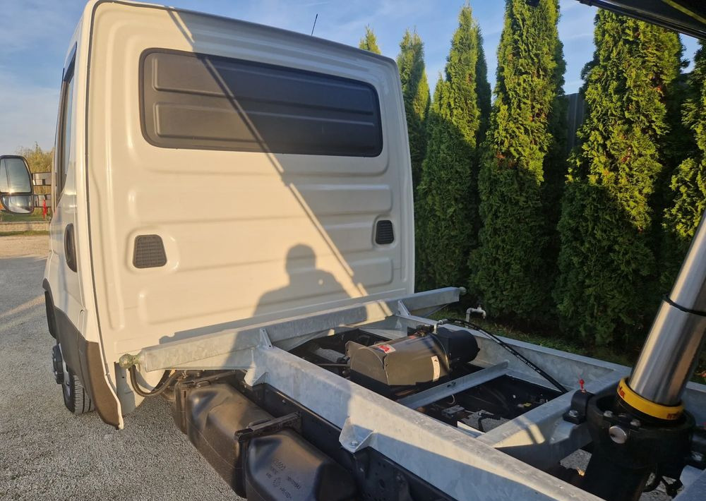 Iveco 35c15 3.0 - Varebil med tipp: bilde 5 Iveco 35c15 3.0 - Varebil med tipp: bilde 5