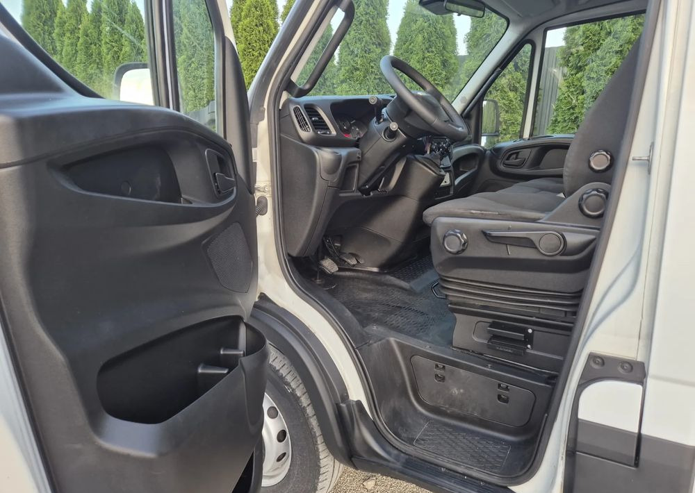 Iveco 65C15 70C15 60C15 50C15 3.0 150KM - Varebil med tipp: bilde 4 Iveco 65C15 70C15 60C15 50C15 3.0 150KM - Varebil med tipp: bilde 4