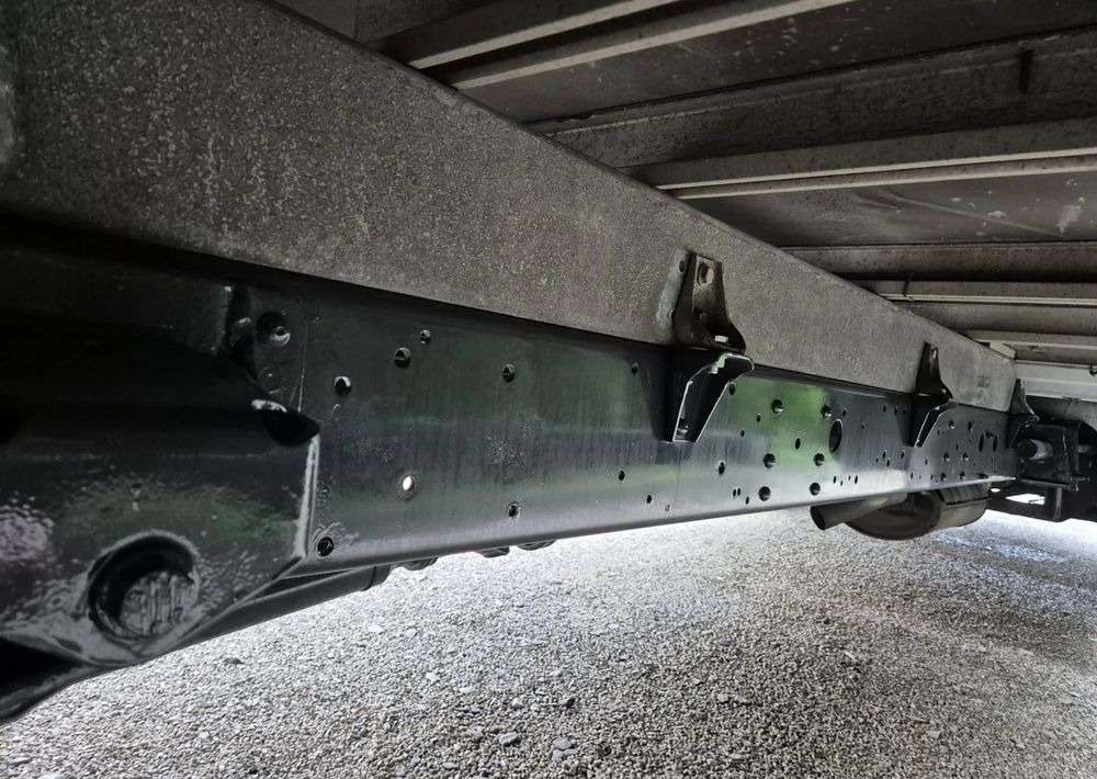 Iveco 70C17 3.0 170KM Skrzyniowy - Varebil med kapell: bilde 5 Iveco 70C17 3.0 170KM Skrzyniowy - Varebil med kapell: bilde 5