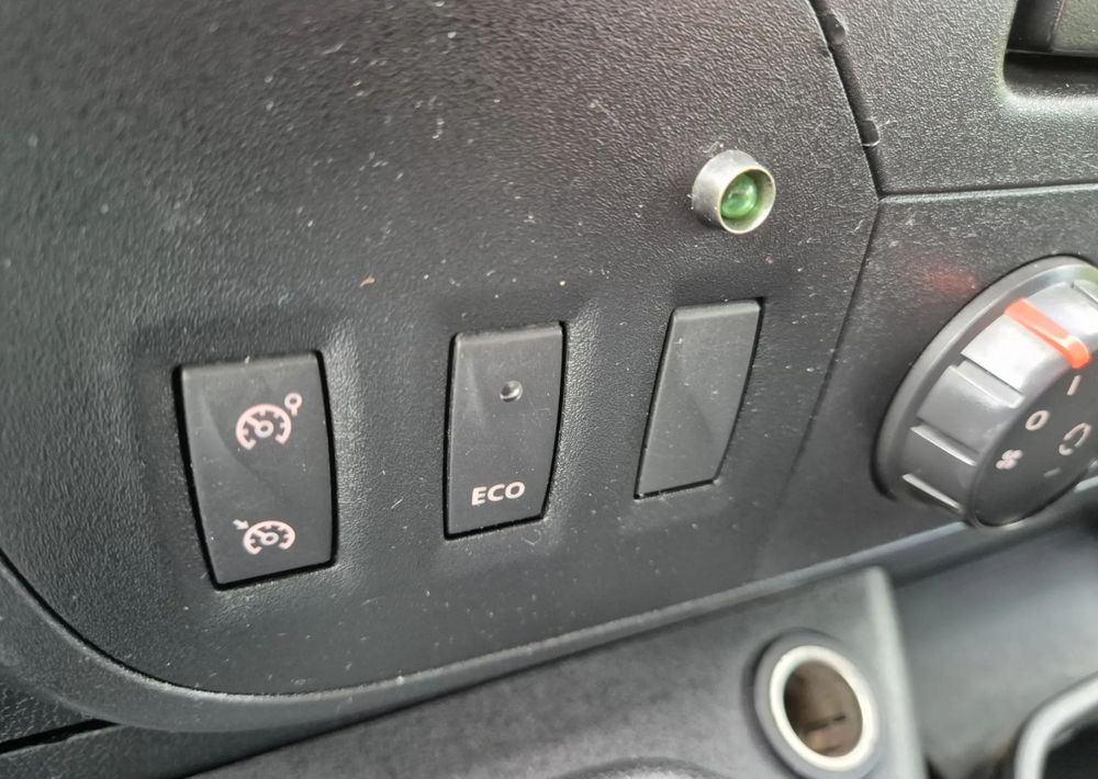 Varebil med dobbelt førerhus Opel Movano 2.3: bilde 10