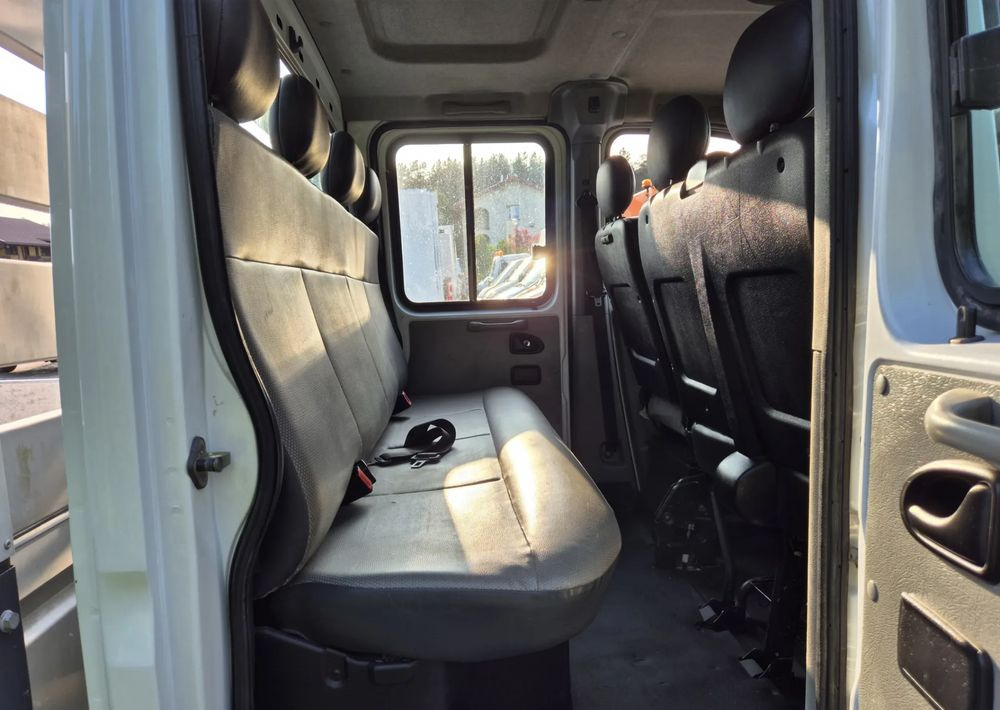 Varebil med dobbelt førerhus Renault Master 2.5 120KM Dubel Kabina: bilde 7 Varebil med dobbelt førerhus Renault Master 2.5 120KM Dubel Kabina: bilde 7