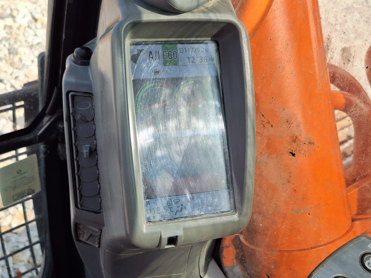Beltegraver HITACHI ZX 300 LCH-5A: bilde 19