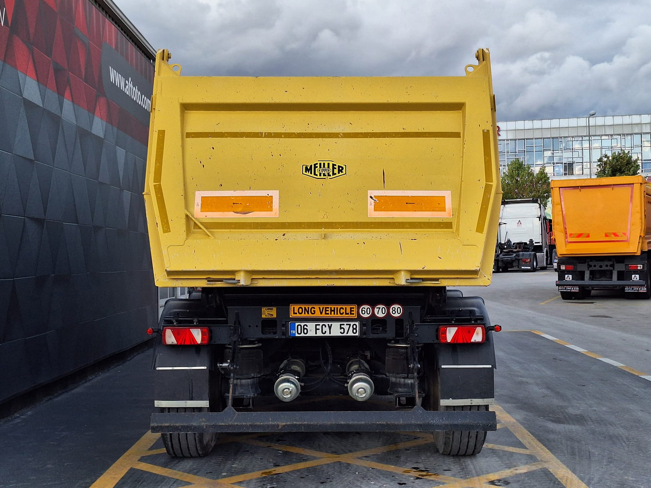 MEILLER - Tippsemi: bilde 2 MEILLER - Tippsemi: bilde 2