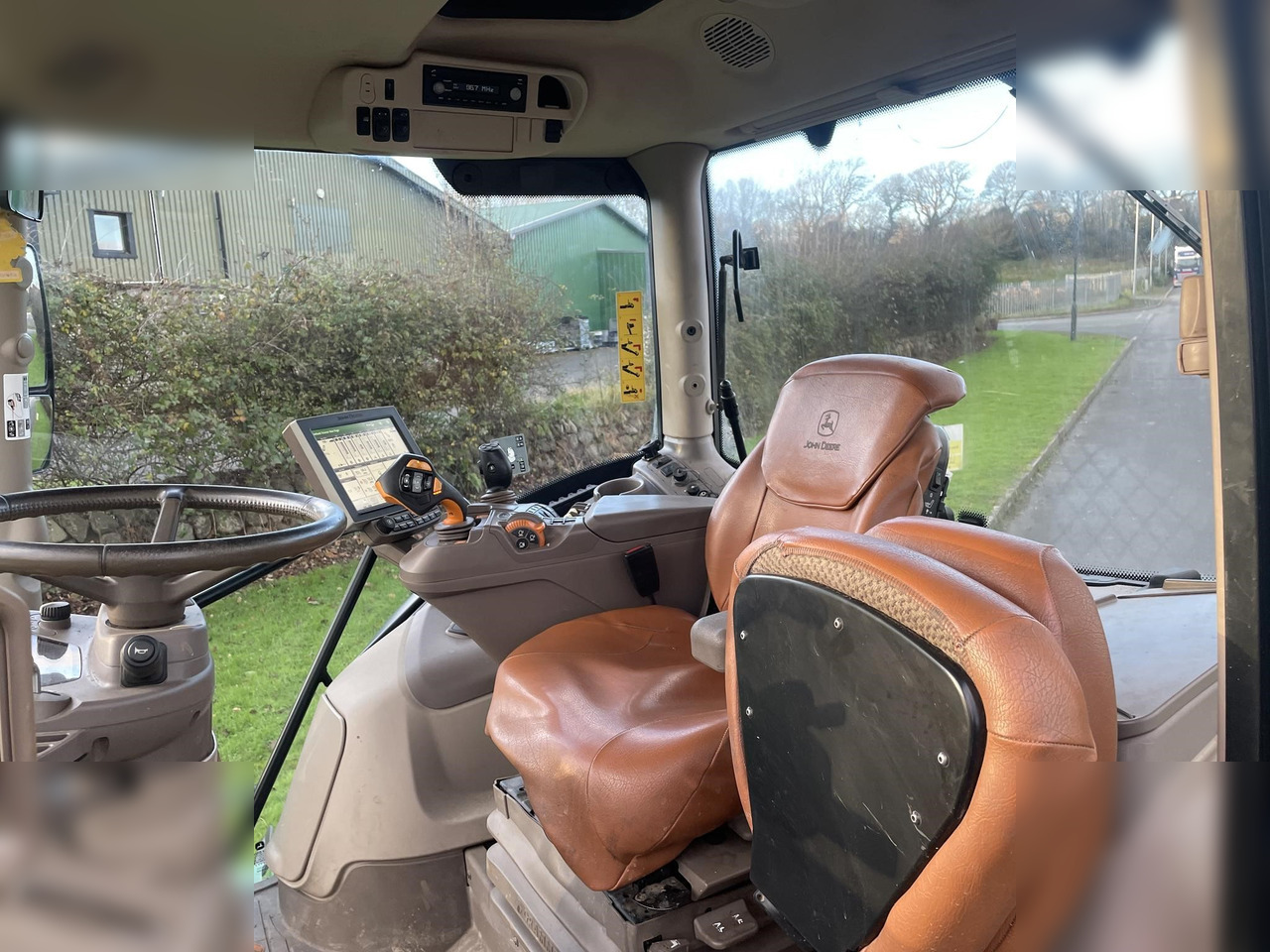 Traktor 2020 JOHN DEERE 6155R: bilde 18