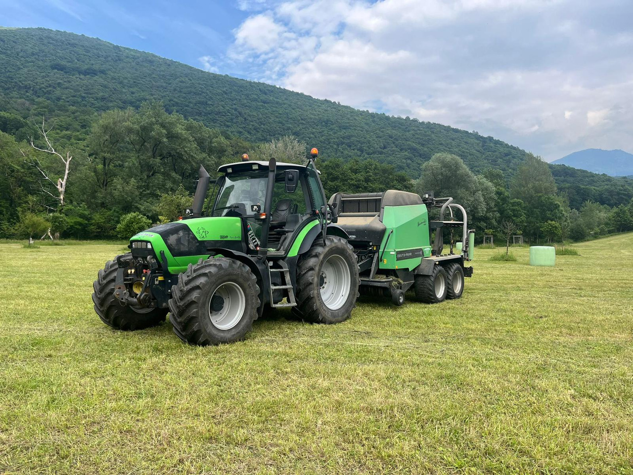 Deutz-Fahr Varimaster 560 - Rundballepresse: bilde 4 Deutz-Fahr Varimaster 560 - Rundballepresse: bilde 4