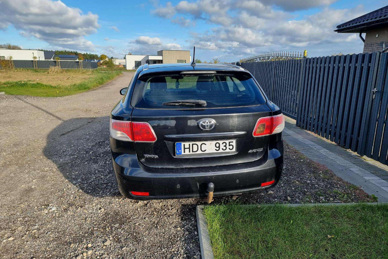 Toyota Avensis - Stasjonsvogn: bilde 4 Toyota Avensis - Stasjonsvogn: bilde 4