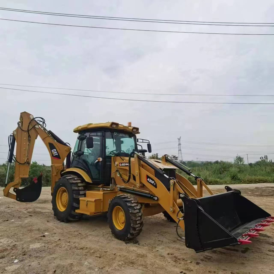 CATERPILLAR 420F backhoe loader stock new low hour jcb TLB - Traktorgraver: bilde 1 CATERPILLAR 420F backhoe loader stock new low hour jcb TLB - Traktorgraver: bilde 1